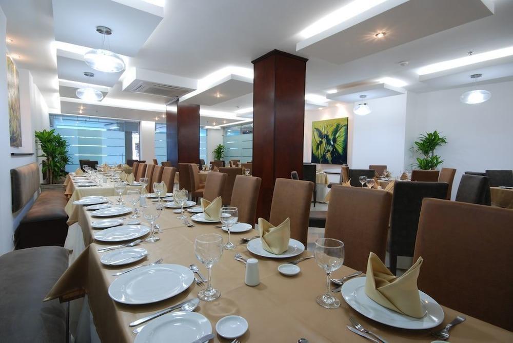 Hotel Plaza Las Americas Кали Экстерьер фото