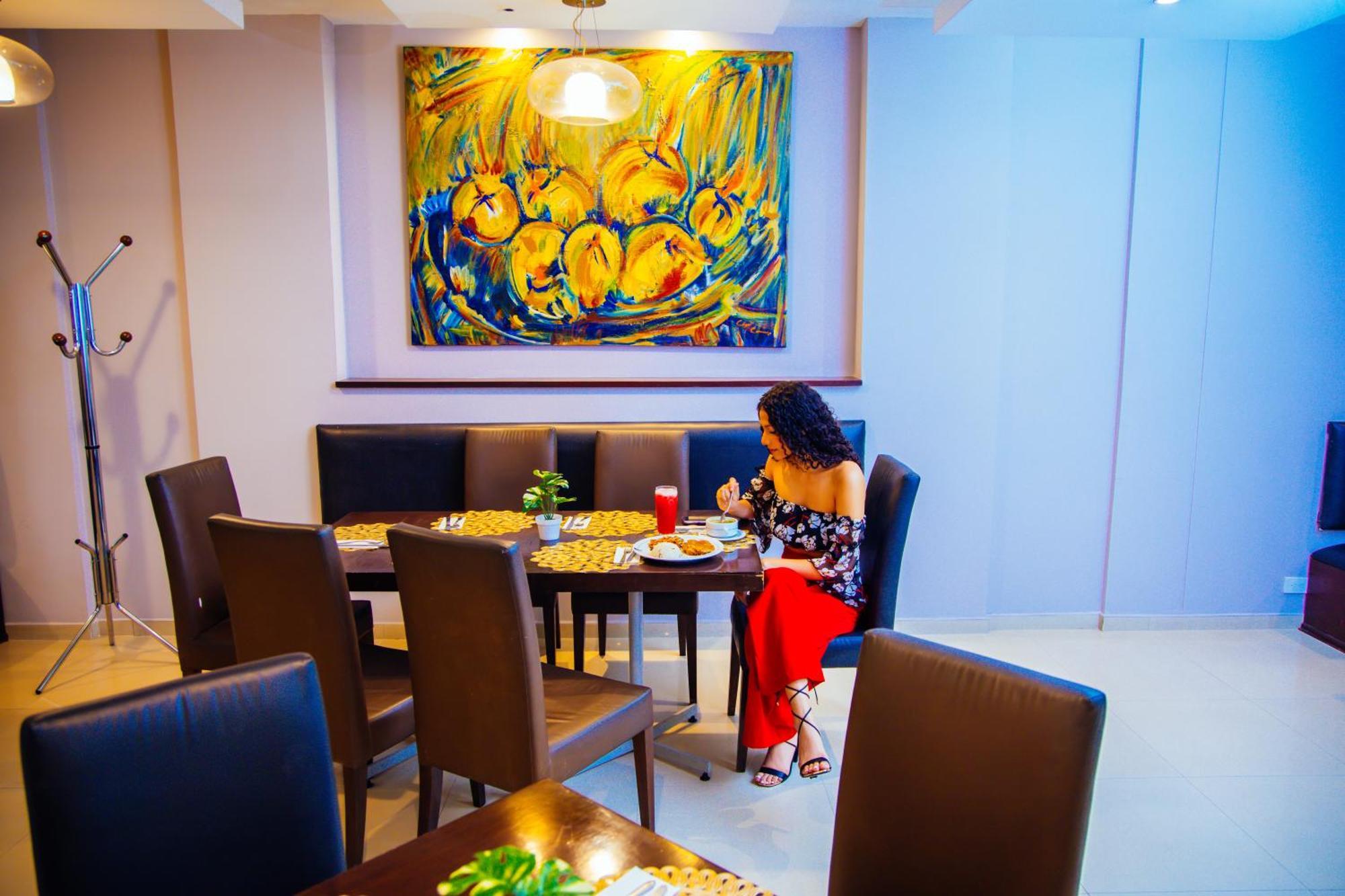 Hotel Plaza Las Americas Кали Экстерьер фото