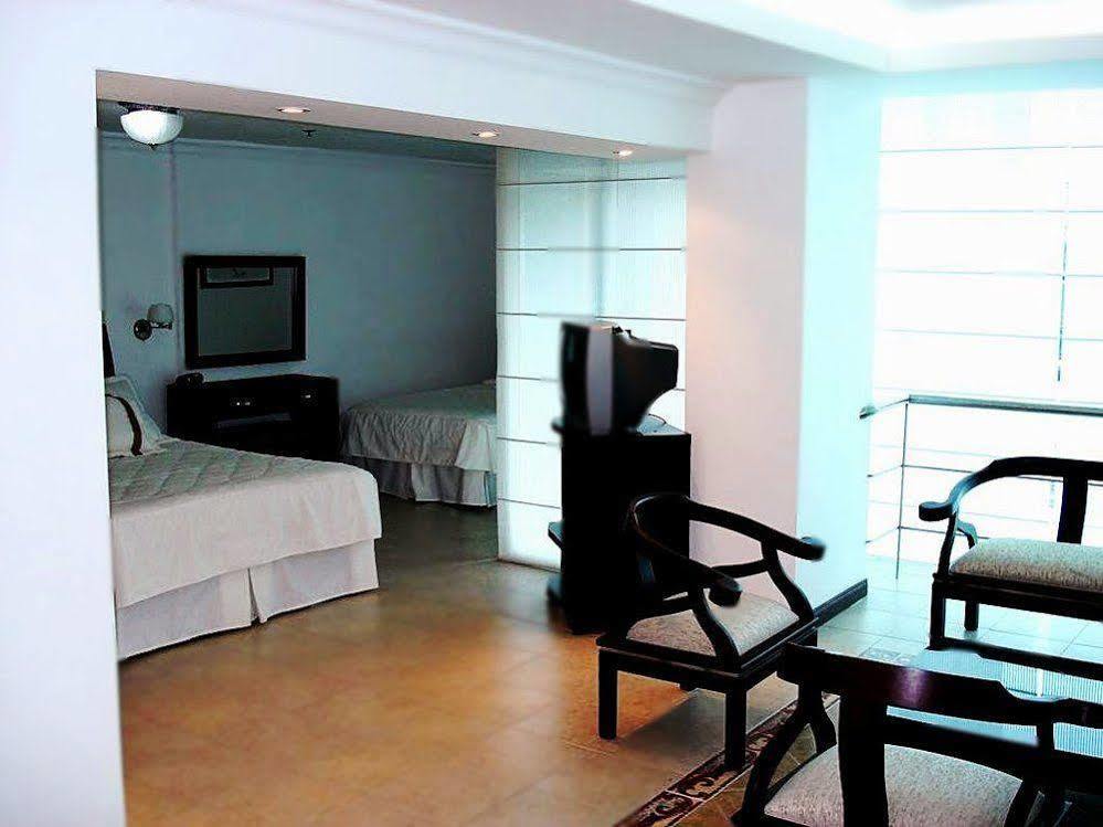 Hotel Plaza Las Americas Кали Экстерьер фото