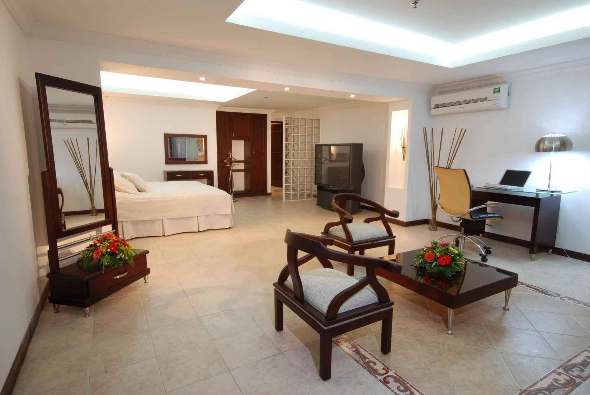 Hotel Plaza Las Americas Кали Экстерьер фото